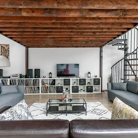 Apartment Loft & Le Faubourg Saint Martin *