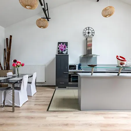 Loft & Le Faubourg Saint Martin Appartamento Senlis (Oise)
