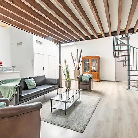 Loft & Le Faubourg Saint Martin *
