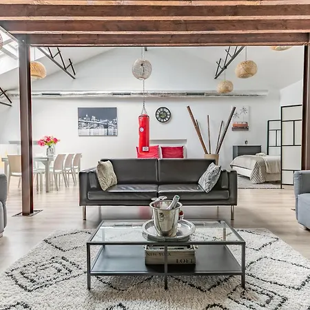 Apartment Loft & Le Faubourg Saint Martin