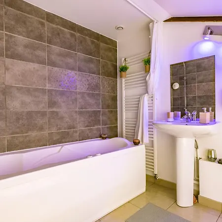 Loft & Le Faubourg Saint Martin