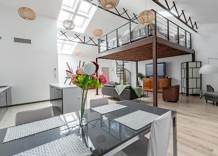 Loft & Le Faubourg Saint Martin *