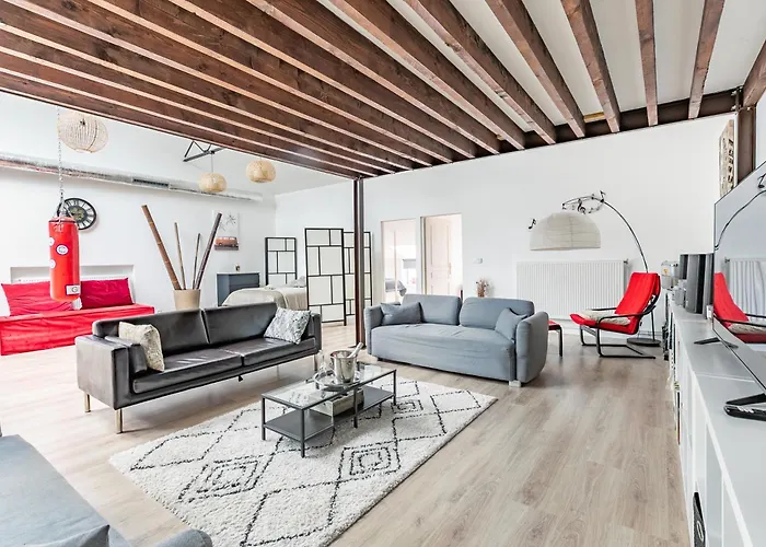 Loft & Le Faubourg Saint Martin *